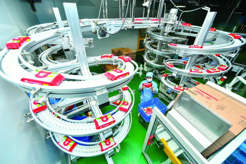 浙江企業(yè)加緊生產(chǎn)防疫用品與器材，全力支援疫情防控